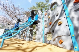 ぐんじゅうにんぬわらびんちゃー