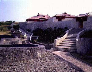 首里城全景|瑞泉門付近の城郭のメイン画像