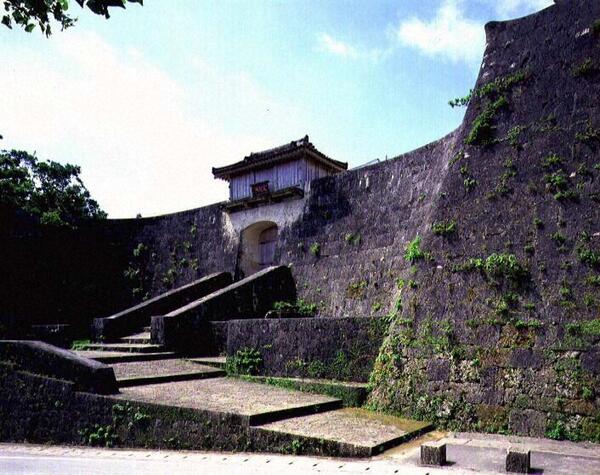 久慶門｜正面