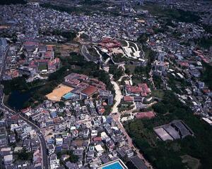 航空写真｜北西側より首里城公園全景のメイン画像