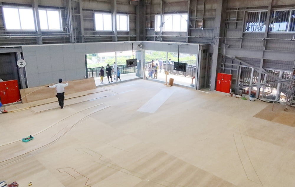 「原寸型取り(げんすんかたどり)」の作業場